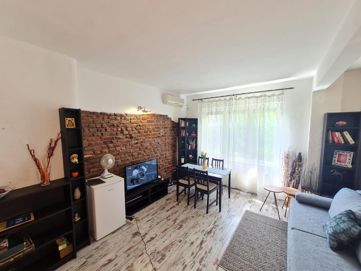 Raya Maisonette, Ideal Center Apartment โซเฟีย ภายนอก รูปภาพ